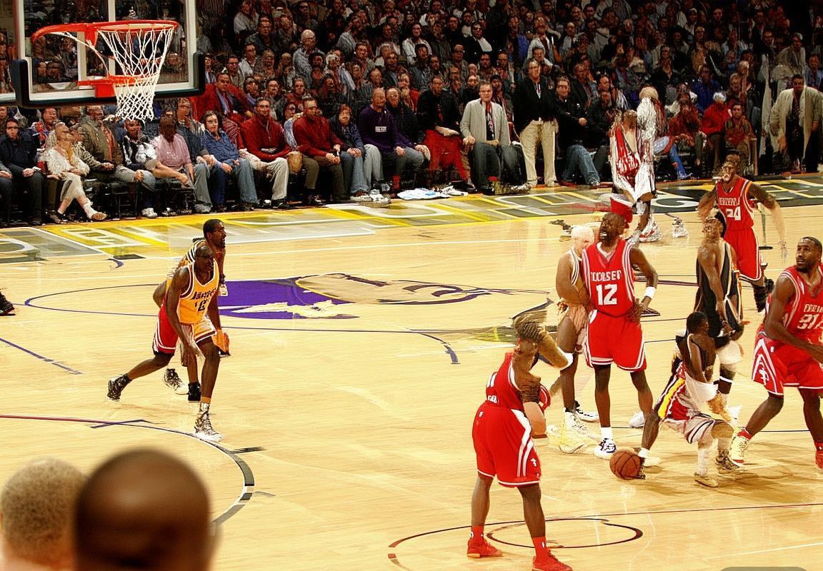 2008年NBA季后赛：火箭VS湖人经典对决回顾